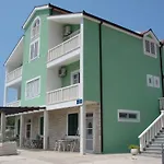Solo * Ploce (Dubrovnik-Neretva)