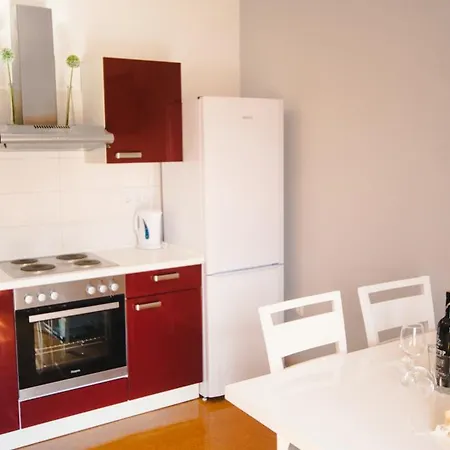 Solo * Ploce (Dubrovnik-Neretva)